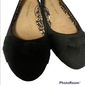 NWT Charles Albert Women's Ballet Flat, Black, Size 7